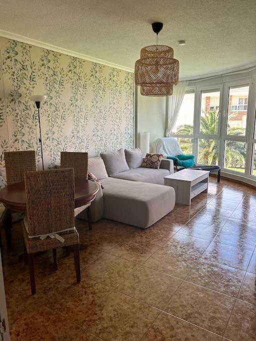 Playa De Berria -Apartamento Con Piscina Y Vistas Al Mar Santona Bagian luar foto